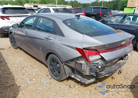 2023 Hyundai Elantra Sel from USA, damaged, VIN KMHLM4AG8PU555989